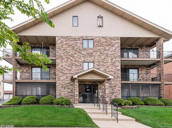 16824 82nd Ave APT 2S