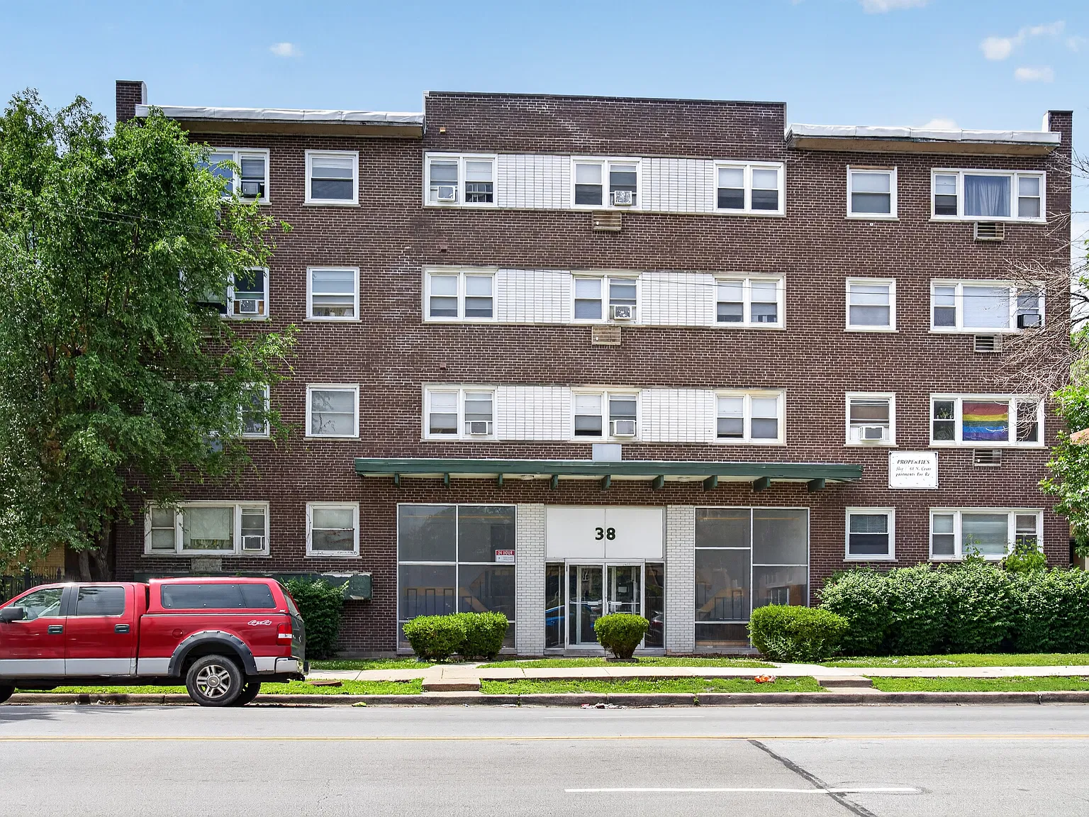 38 N Central — Photo 1
