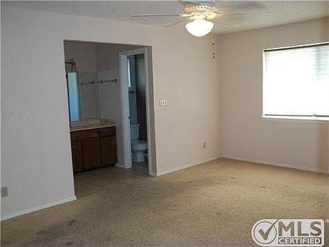 3rd image of 7720 Iroquois Dr
