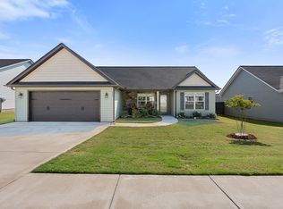 225 Lockeland Park Dr, Simpsonville, SC 29681