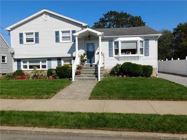 560 Amsterdam Avenue, Bridgeport, CT 06606