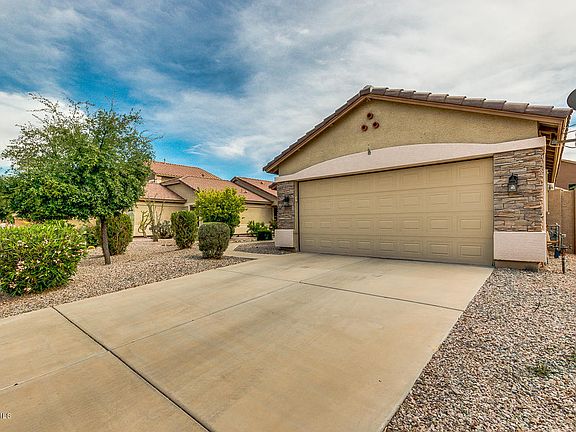 3rd image of 45043 W Paraiso Ln