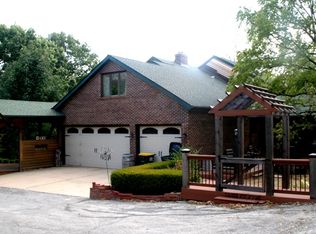 6800 Ogg Rd, Shawnee, KS 66218