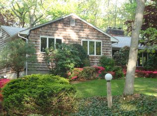25 Druid Hill Rd, Port Jefferson, NY 11777