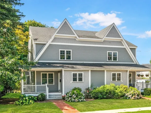121 Salem St, Reading, MA 01867