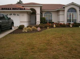 9370 Fox Hollow Ln, Weeki Wachee, FL 34613