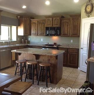 Large kitchen with lots of storage