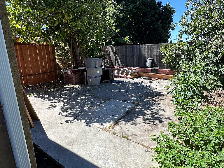 22527 Sonoma St #ADU — Photo 7