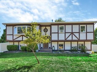 31 Gleason Dr, Thiells, NY 10984