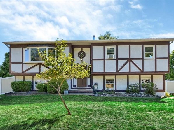 31 Gleason Dr