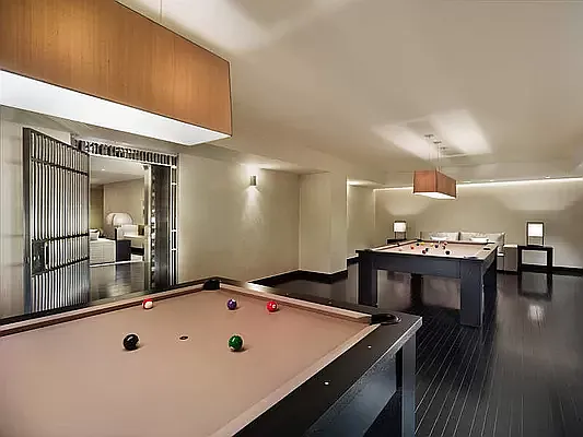 Rented by Oxford Property Group | media 7