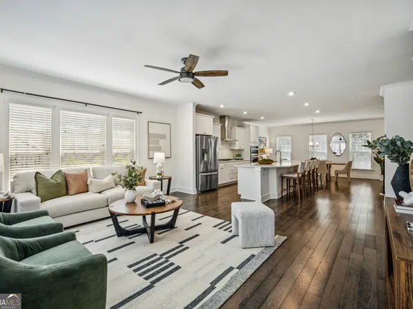 1180 Warner Park Ct, Decatur, GA 30033