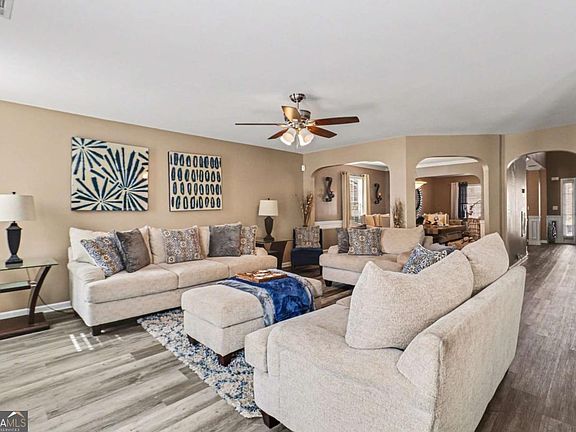 4th image of 7666 Bowhead Ct