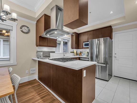 3rd image of 6331 No 4 Rd #5