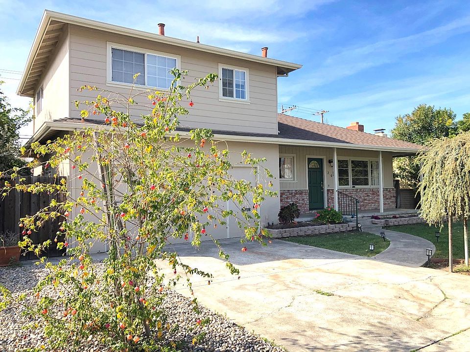 1st image of 262 Kerry Dr