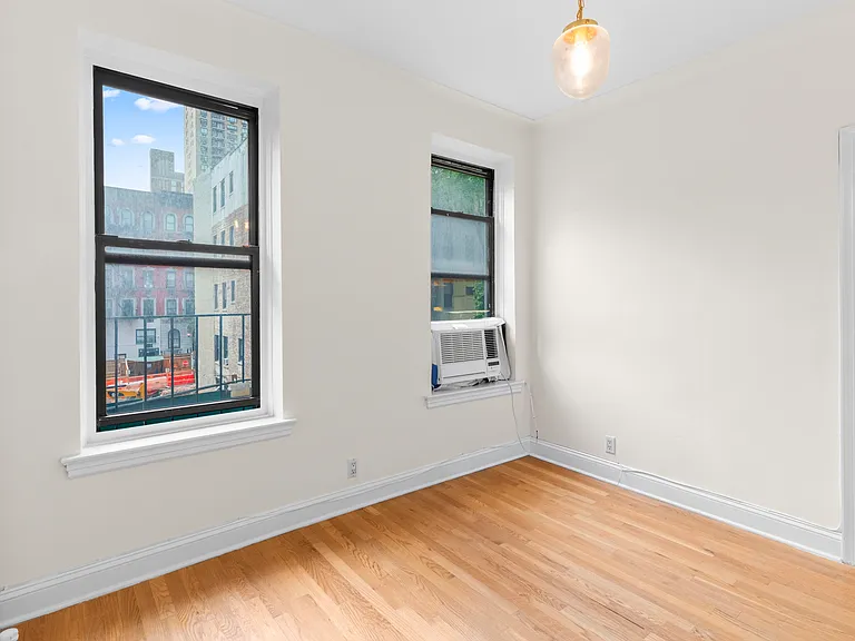 210 E 84th St #2A — Photo 12
