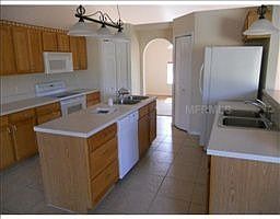 4th image of 6102 Waterfield Way