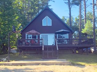 69 Shore Rd, Wakefield, NH 03830