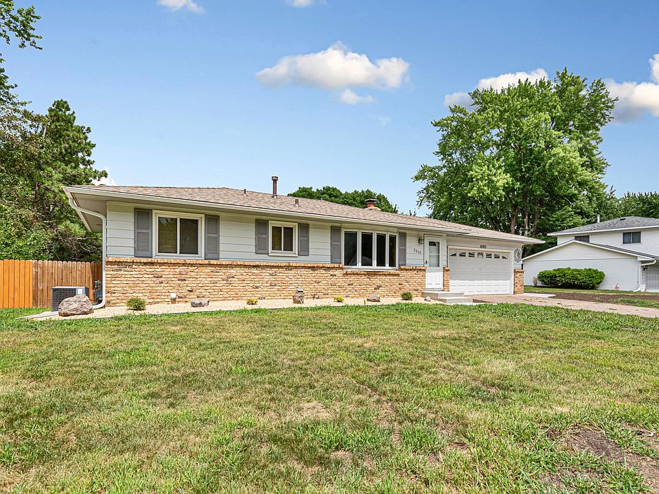 1st image of 2033 Bluestone Ln