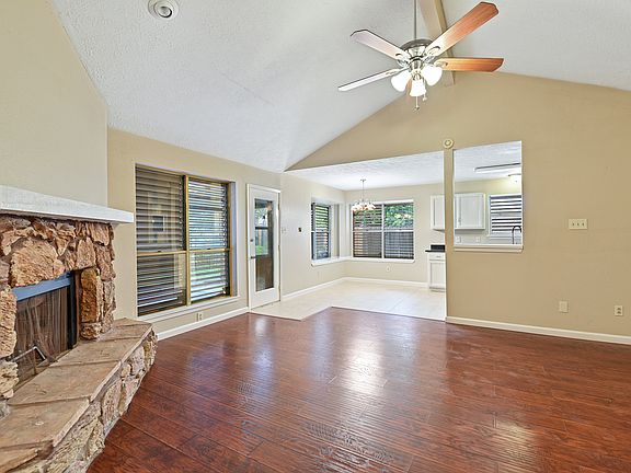 3rd image of 2518 Northern Dr