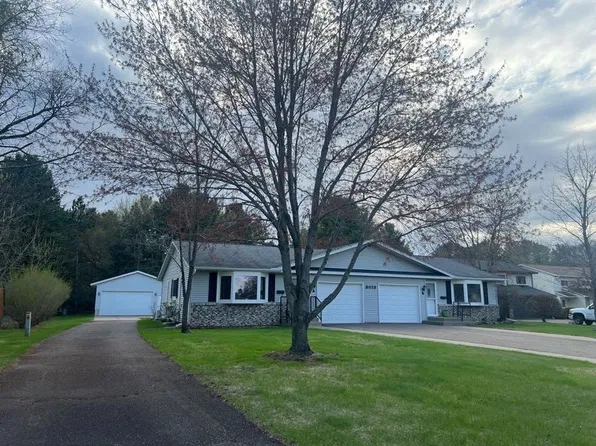 3013 SW Schabacker Court #A & B, Menomonie, WI 54751