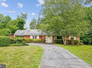 5112 Remington Dr, Alexandria, VA 22309