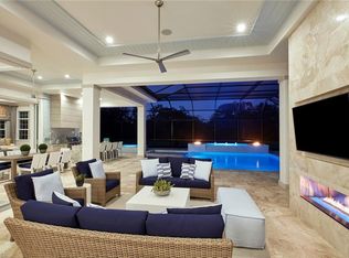 603 West St, Naples, FL 34108