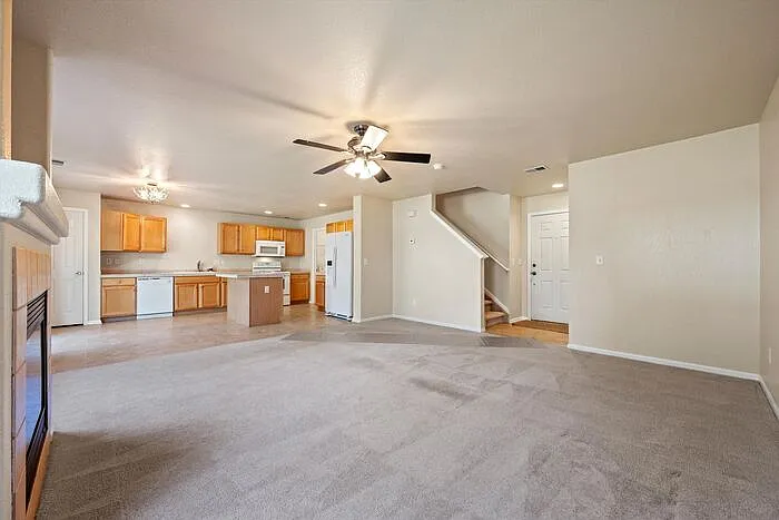 5374 S Quatar Cir — Photo 6