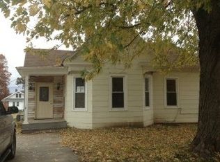 510 Jessie St, Wathena, KS 66090