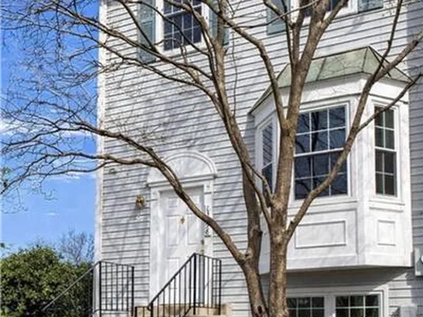 13998 New Braddock Rd, Centreville, VA 20121