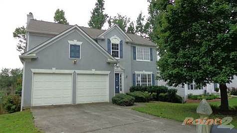 1095 LYNDHURST WAY ROSWELL GA 30075 $231,000