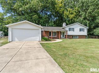 6223 Horseview Dr, Springfield, IL 62712