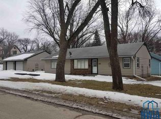 310 W 5th St, Alta, IA 51002