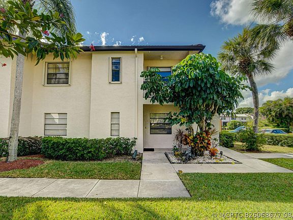 3rd image of 7911 Eastlake Drive #6H