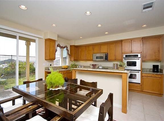 Informal Dining Area & Kitchen