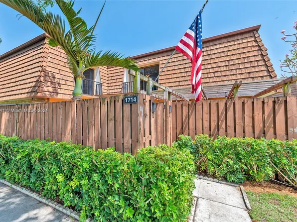 1714 17th Ln #B, Greenacres, FL 33463