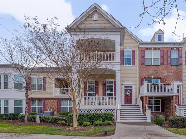 10510 Sablewood Dr Unit 114, Raleigh, NC 27617