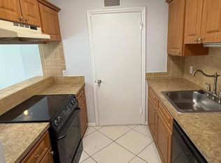 2315 N Congress Ave APT 37, Boynton Beach, FL 33426
