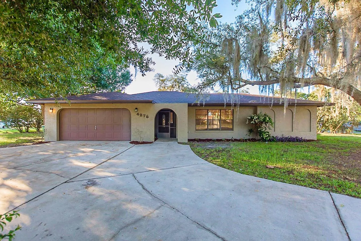 4276 Fort Courage Cir — Photo 1