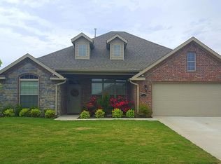 7314 Blackburn Ave, Springdale, AR 72762