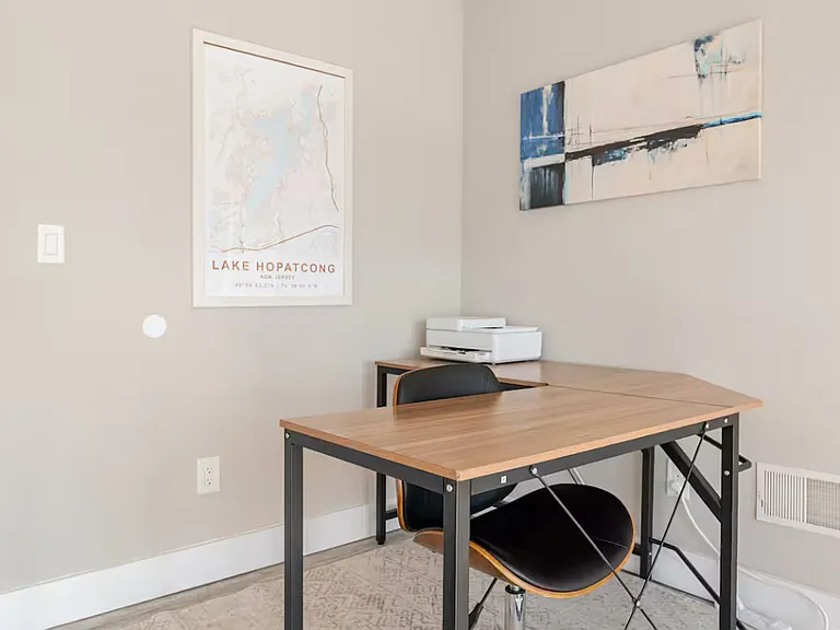 307 Lakeside Blvd — Photo 38
