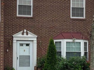 10253 Irongate Way, Manassas, VA 20109