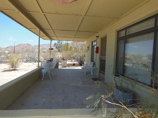 70174 Boling Dr — Photo 3