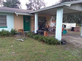 2715 Silver Lake Dr, Palatka, FL 32177