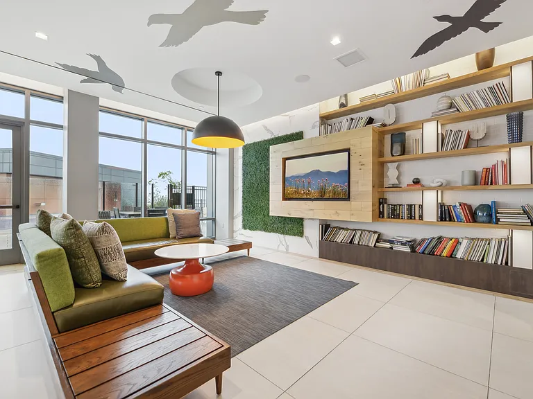 Solaire 8200 Dixon — Photo 18