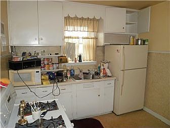 4th image of 206 Liston Ave