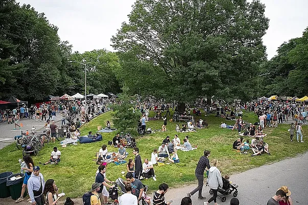 Rented by Leasing Management LLC | media 16