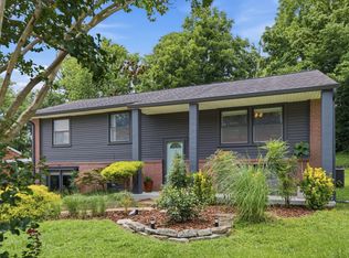 221 Wallace Rd, Nashville, TN 37211