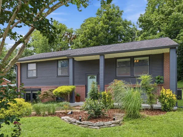221 Wallace Rd, Nashville, TN 37211