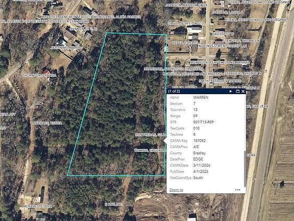 3rd image of 1201 Newton Dr